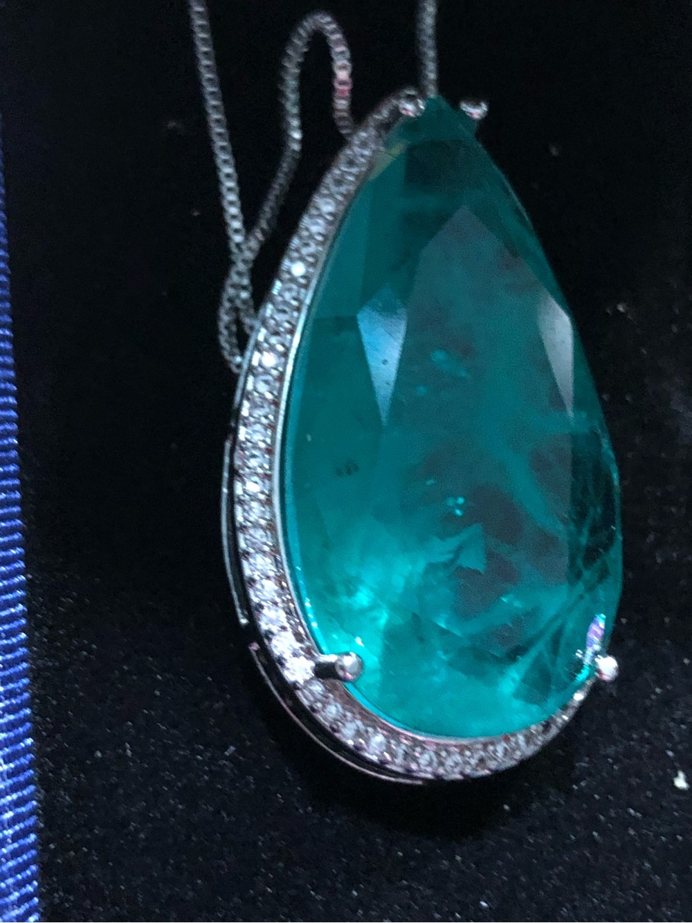 Zambian Emerald Teardrop Pendant Necklace in Vibrant Green